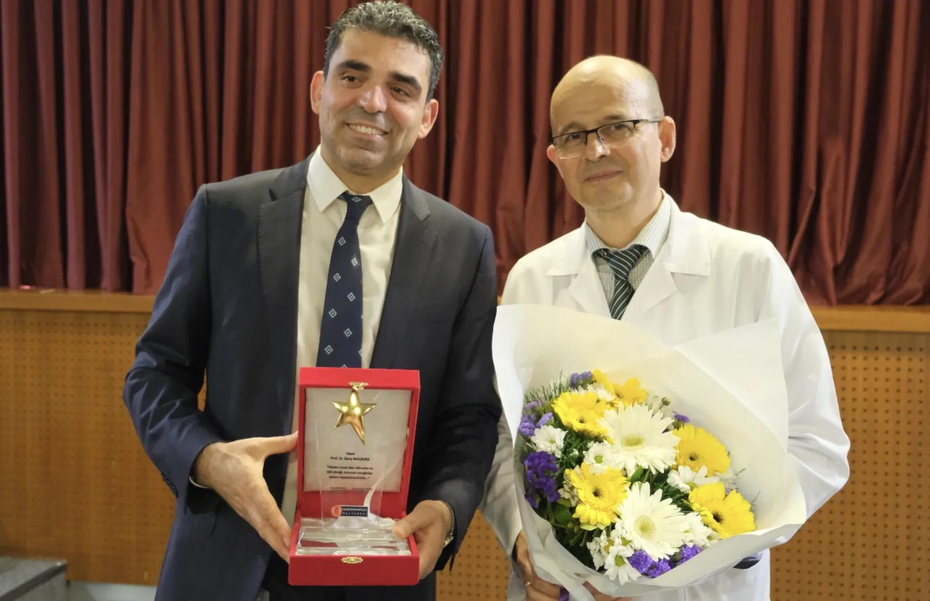 Prof. Malbora'nın 500'üncü Kemik İliği Nakli ödüllendirildi...