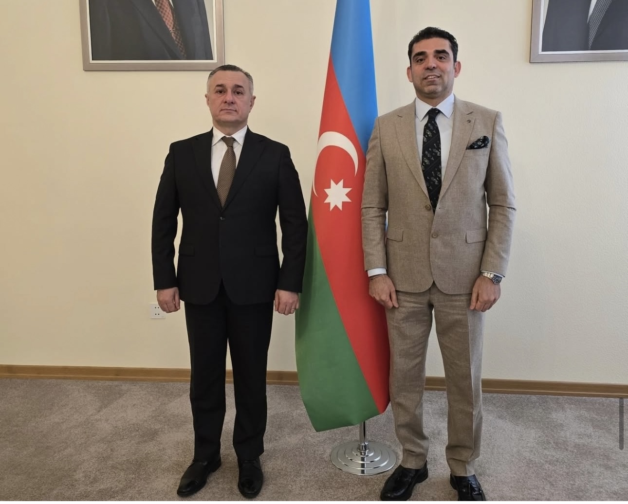 Azerbaycan'da ortak projeler